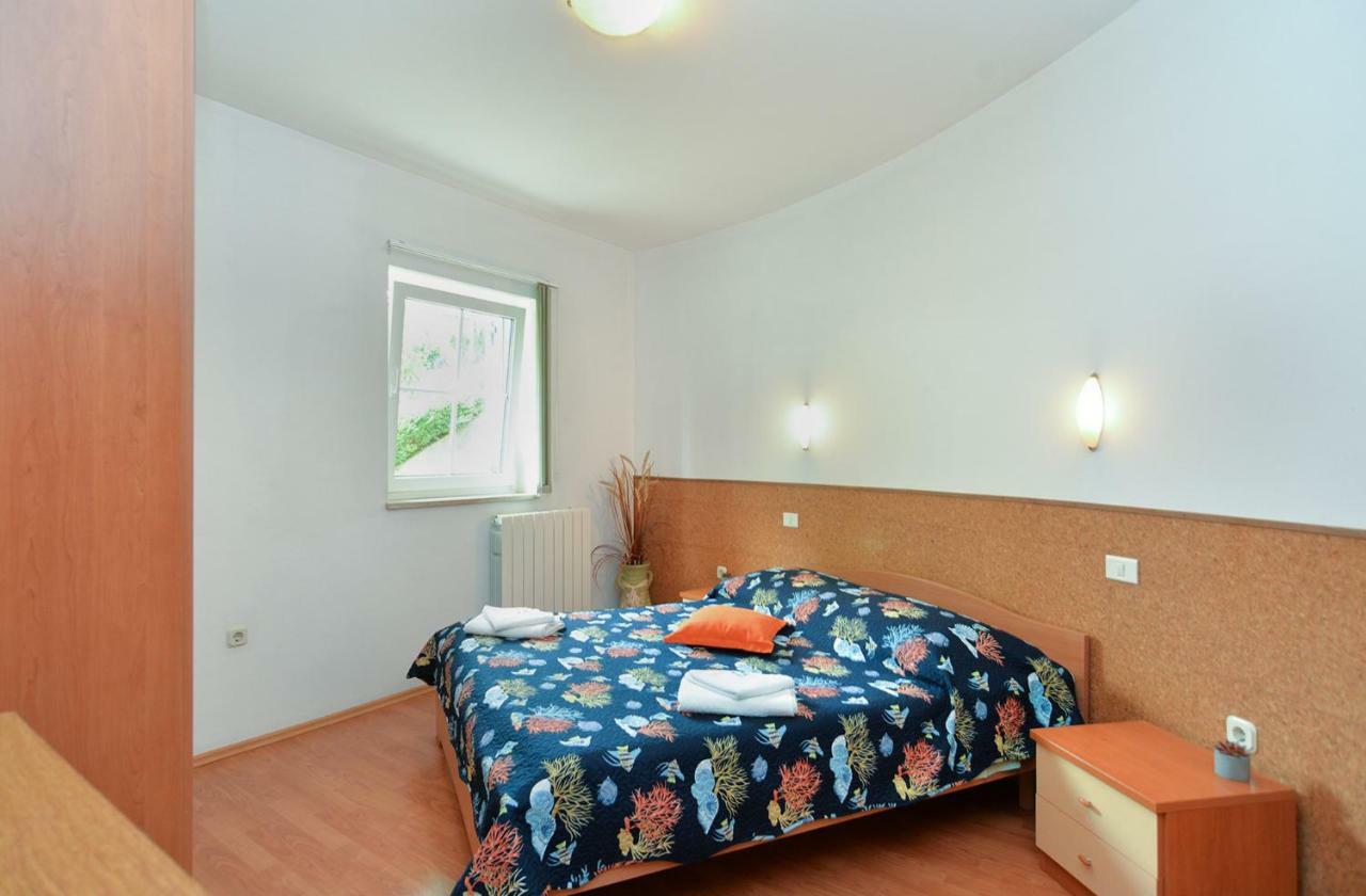 Pool Apartments 624 بولا المظهر الخارجي الصورة