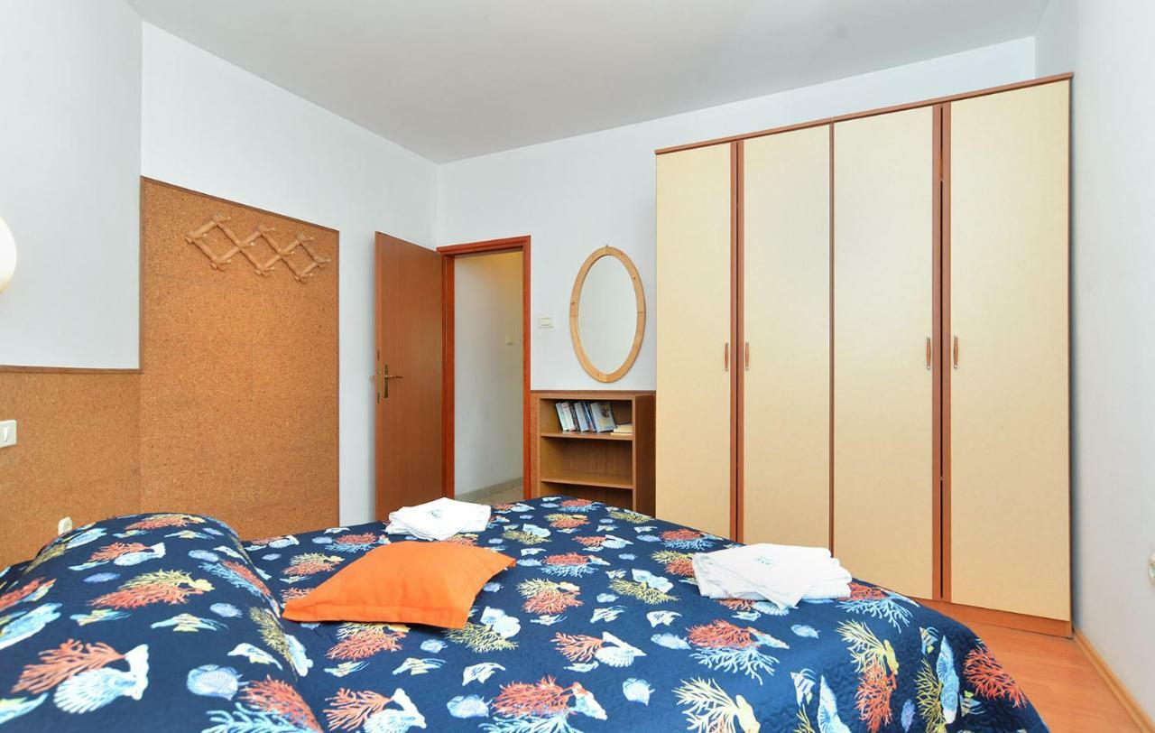 Pool Apartments 624 بولا المظهر الخارجي الصورة