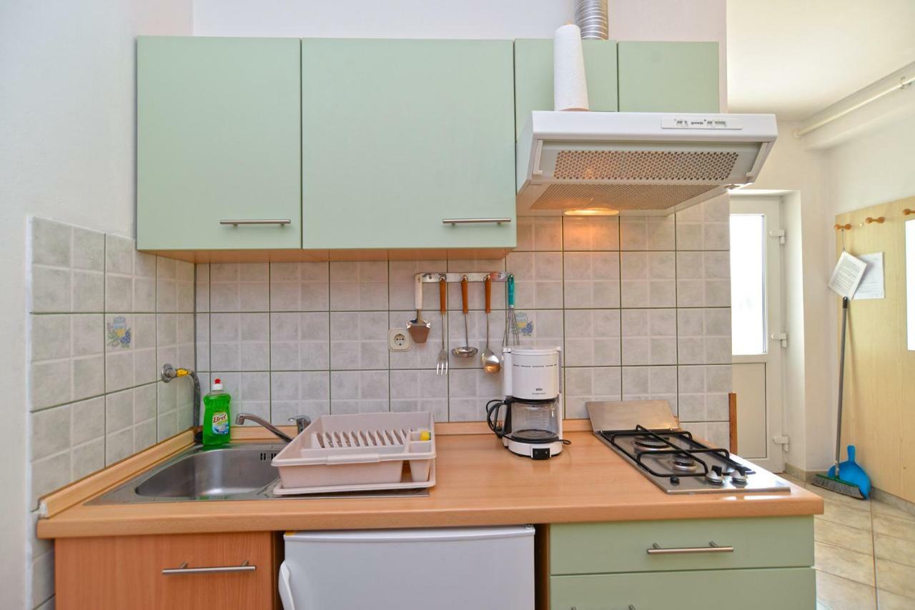 Pool Apartments 624 بولا المظهر الخارجي الصورة