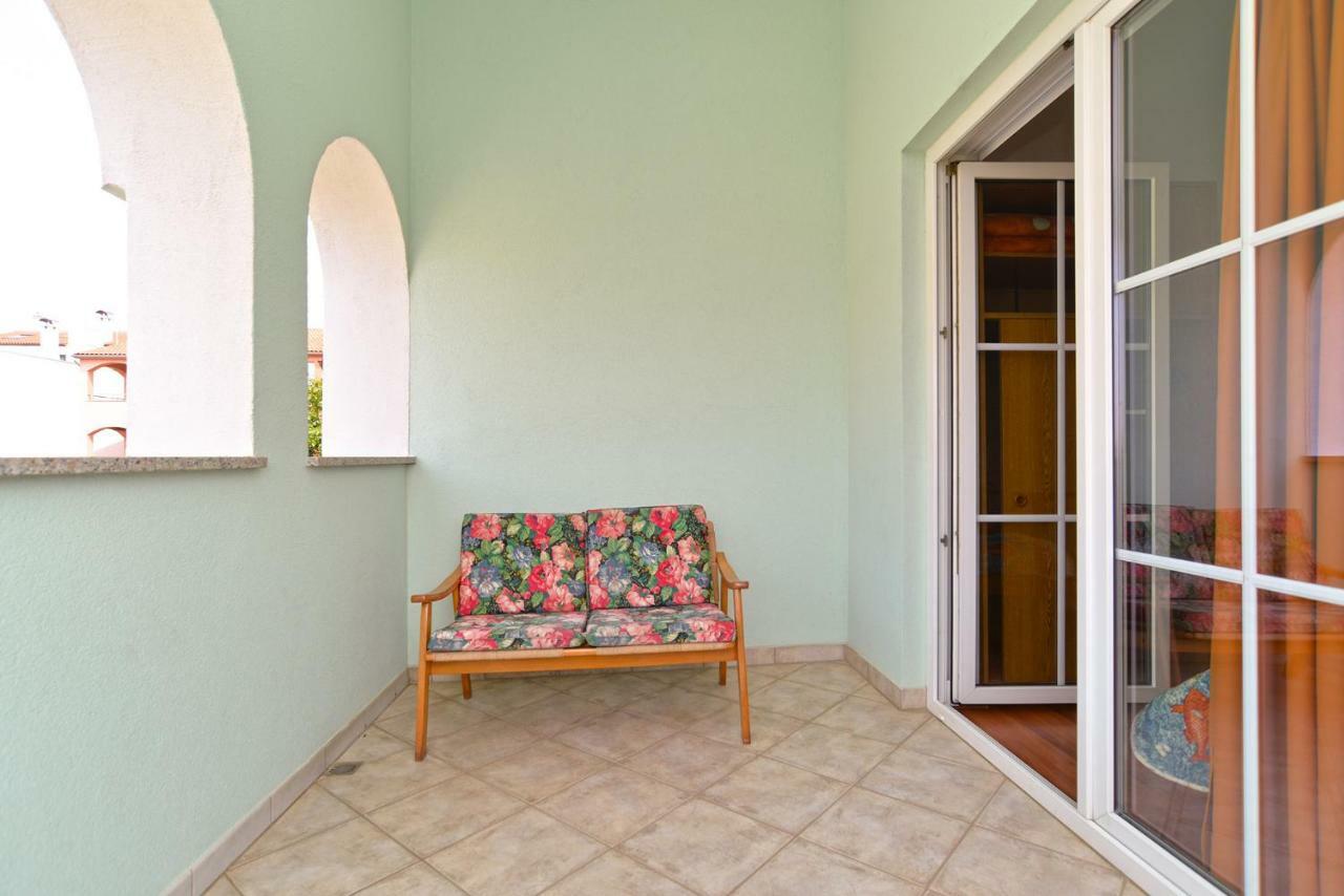 Pool Apartments 624 بولا المظهر الخارجي الصورة