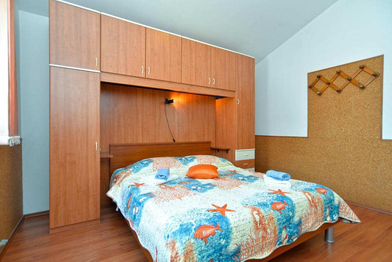 Pool Apartments 624 بولا المظهر الخارجي الصورة